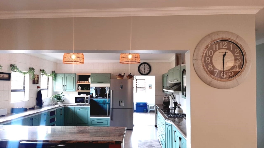 4 Bedroom Property for Sale in Bethlehem Free State
